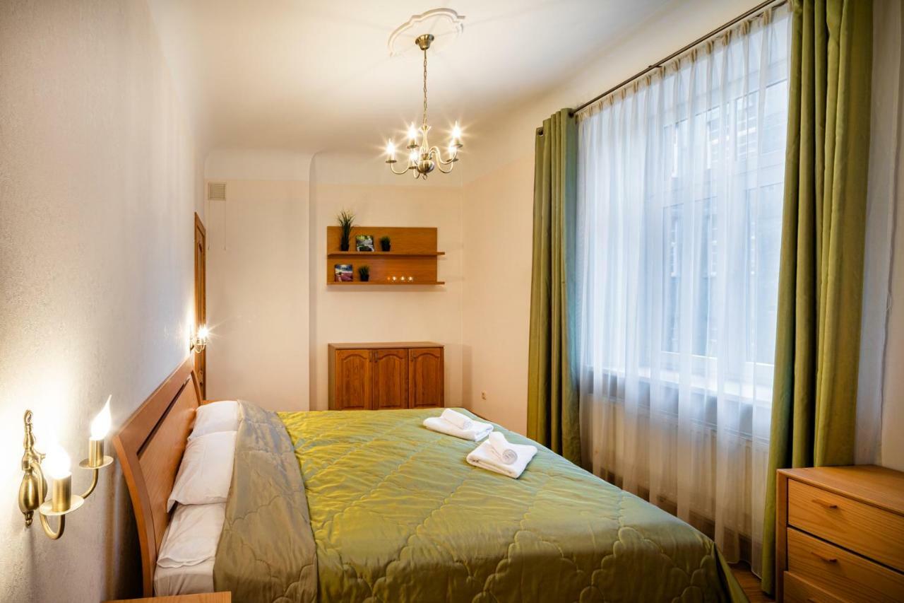 Dzirnavu Street Apartment In City Center Riga Dış mekan fotoğraf